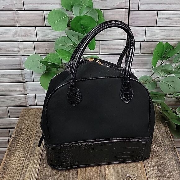 Unbranded top handle bag in faux crocodile leather - Picture 3 of 9